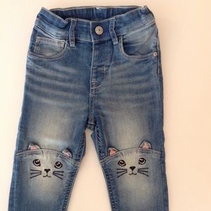 H&M Cat blue jeans Size 1 1/2 -2 Y
